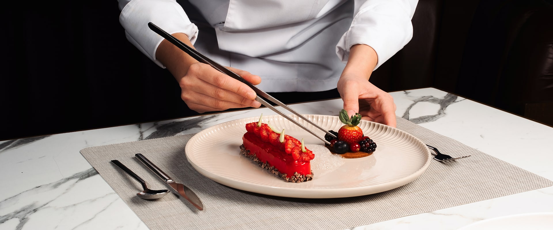 KT - Photo of a chef cooking