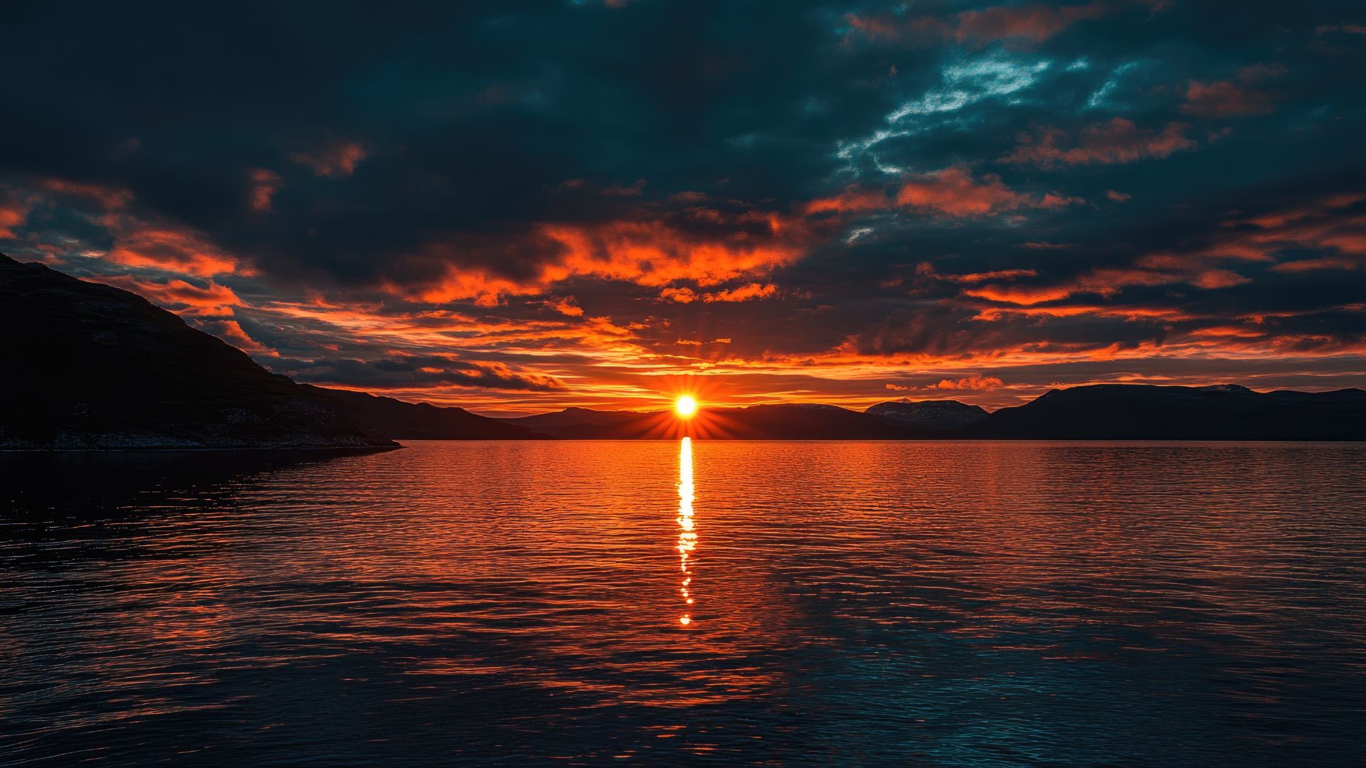 Kuoni Tumlare : フィンランド＆エストニア：夏の白夜と真夜中の太陽体験