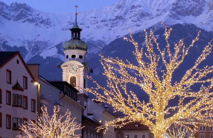 Christmas Markets in Germany, Austria, and the Baltics: A Magical Holiday Experience 