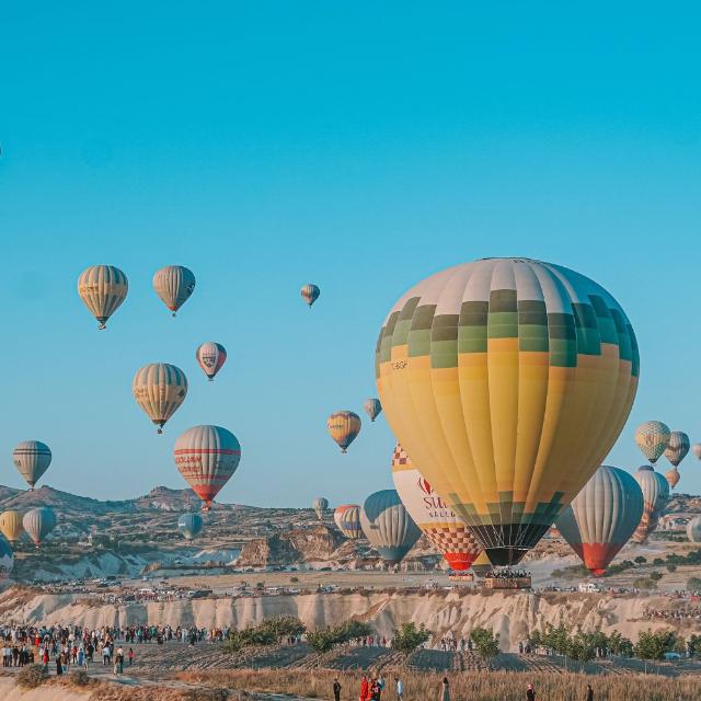 Turkiye: A Melting Pot of East and West