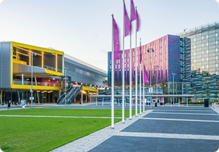 KT - Photo of a campus