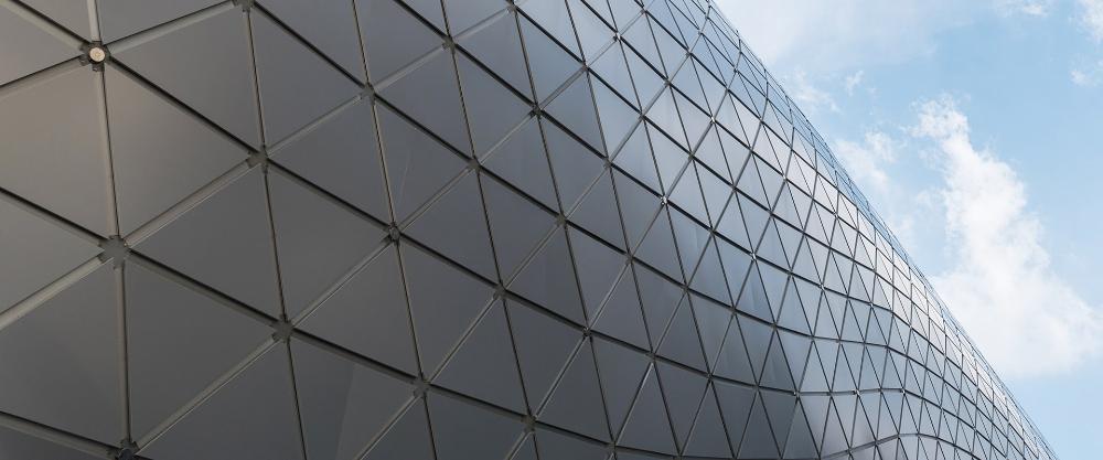 KT-Photo of a building with triangular shaped wall