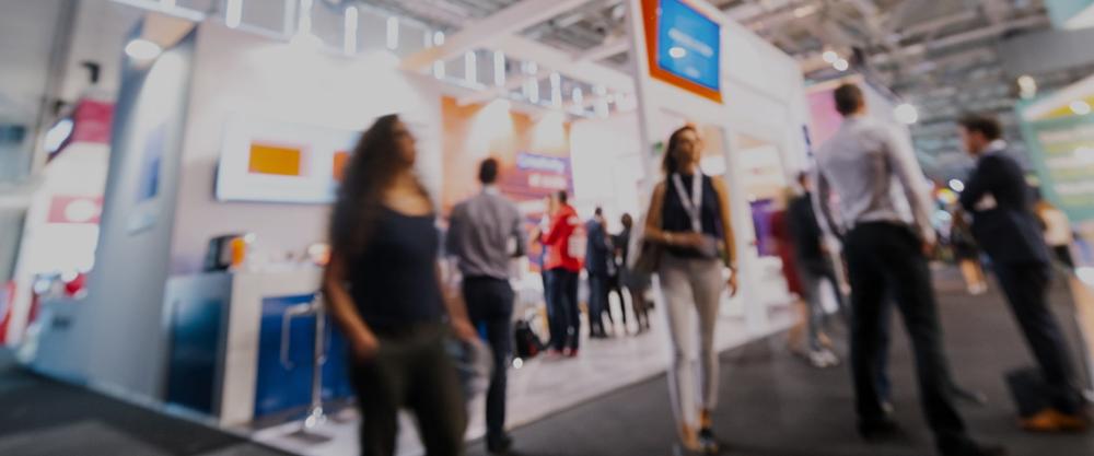 KT-People walking in an exhibition